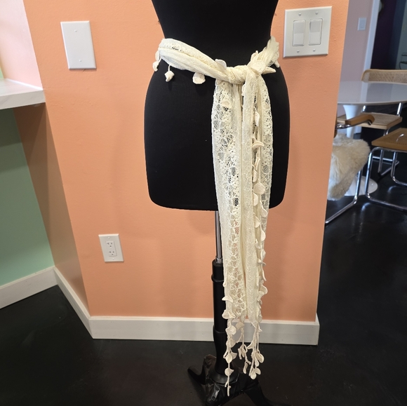 Vintage Fringe Bohochic Scarf Hippie Festival Cream Scarf Stevie Nicks - Picture 2 of 13